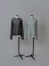 画像をギャラリービューアに読み込む, 【2024AW PRE ORDER】Layered bijou pullover
