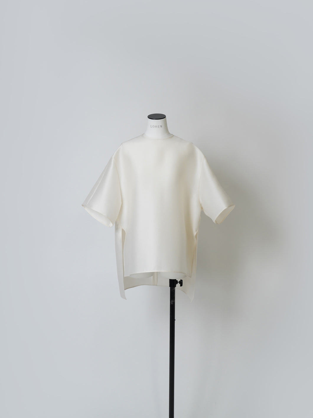 【2025SS PRE ORDER】T -BLOUSE