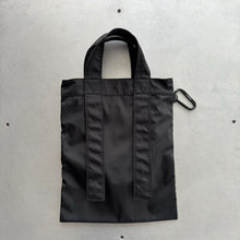 画像をギャラリービューアに読み込む, 【2024予約販売商品】Nylon 2way Carabiner TOTE BAG (M)
